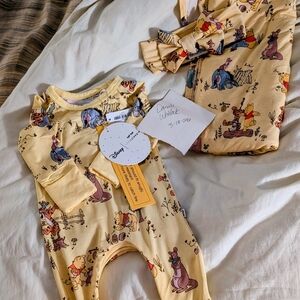 Little Sleepies Pooh Zippy & Swaddle set